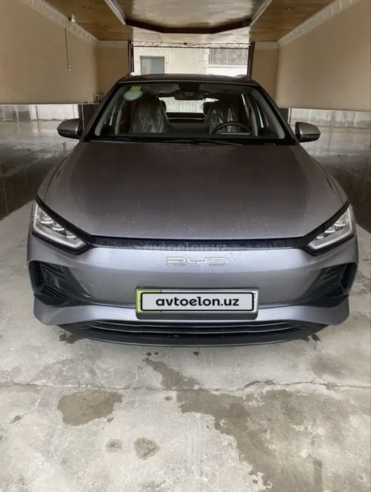 BYD E2 Luxuri 401 km