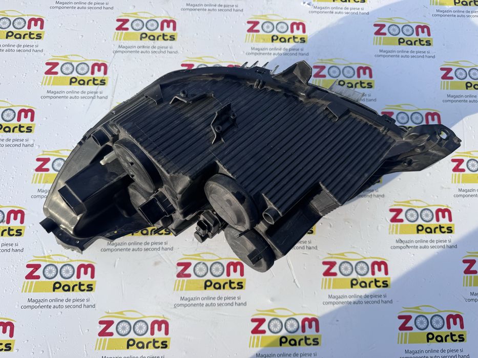 Far dreapta halogen Peugeot 208 2018-2024