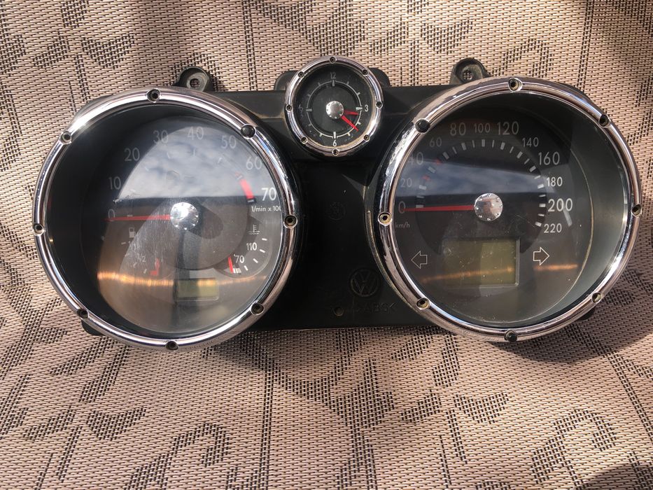 Спидометр volkswagen Polo