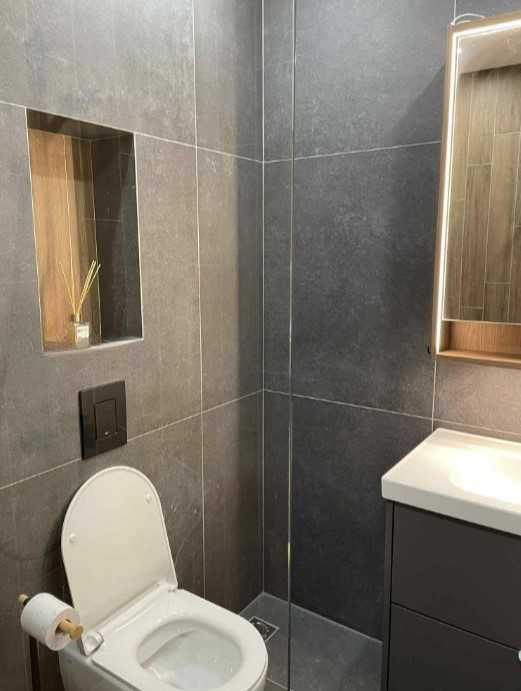 Дава се под наем Двустаен апартамент в София, Изток - 105 кв.м за 1200 € - Снимка #8