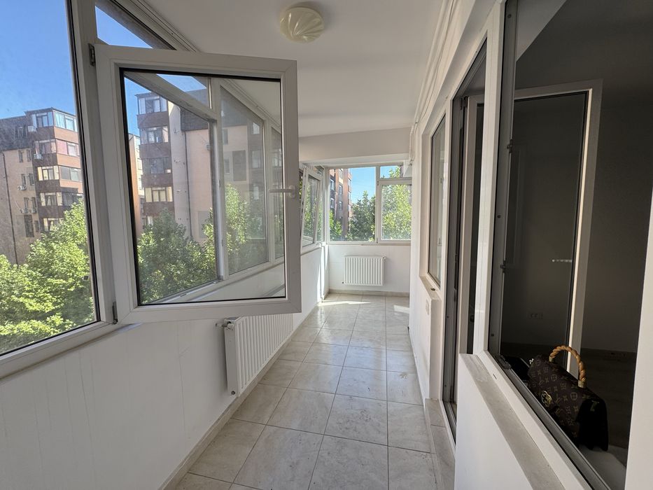 Vând/ inchiriez apartament 2 camere