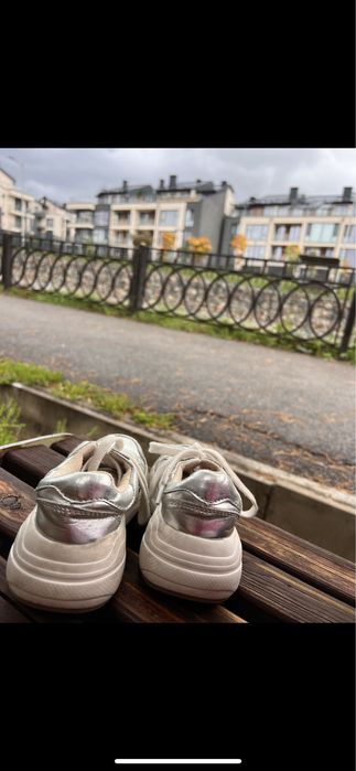 Кроссовки zara 29 размер