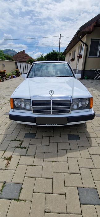 MERCEDES-BENZ E-Class 1989 — imagine 1