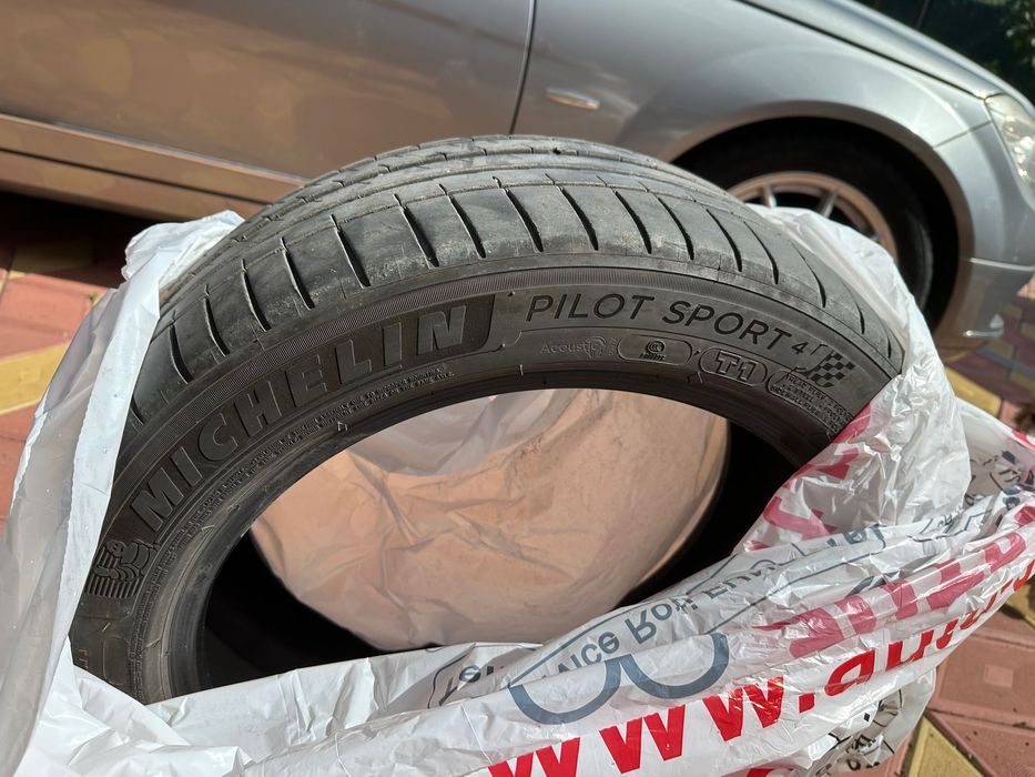 Anvelope Michelin Pilot Sport 4