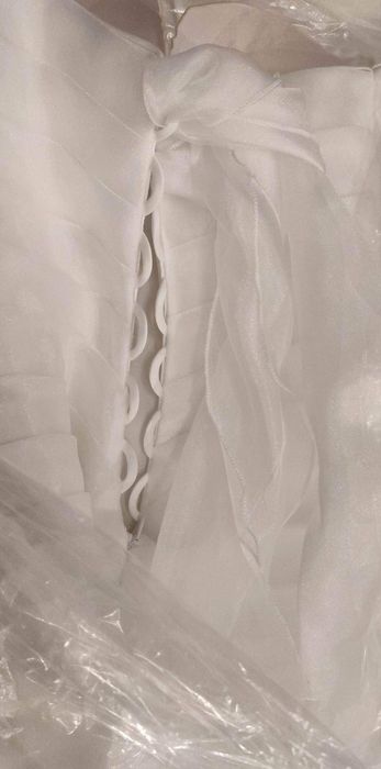 Булчинска рокля и чантичка