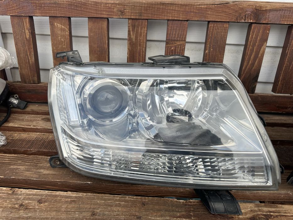 Фар/Фарове за Сузуки Гранд Витара 2007-2012г.!