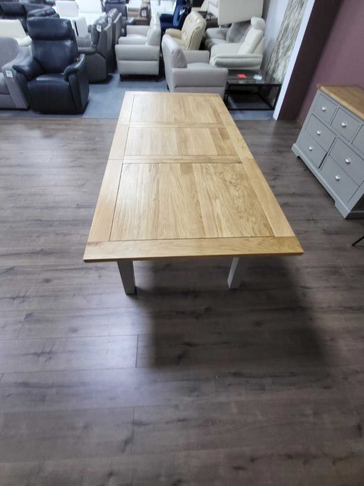 Дървена трапезна разтегателна маса 100 % дъб за 6 - 8 човека