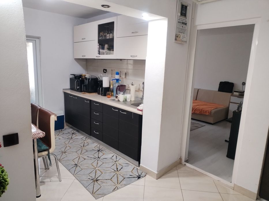 Vând apartament 2 camere