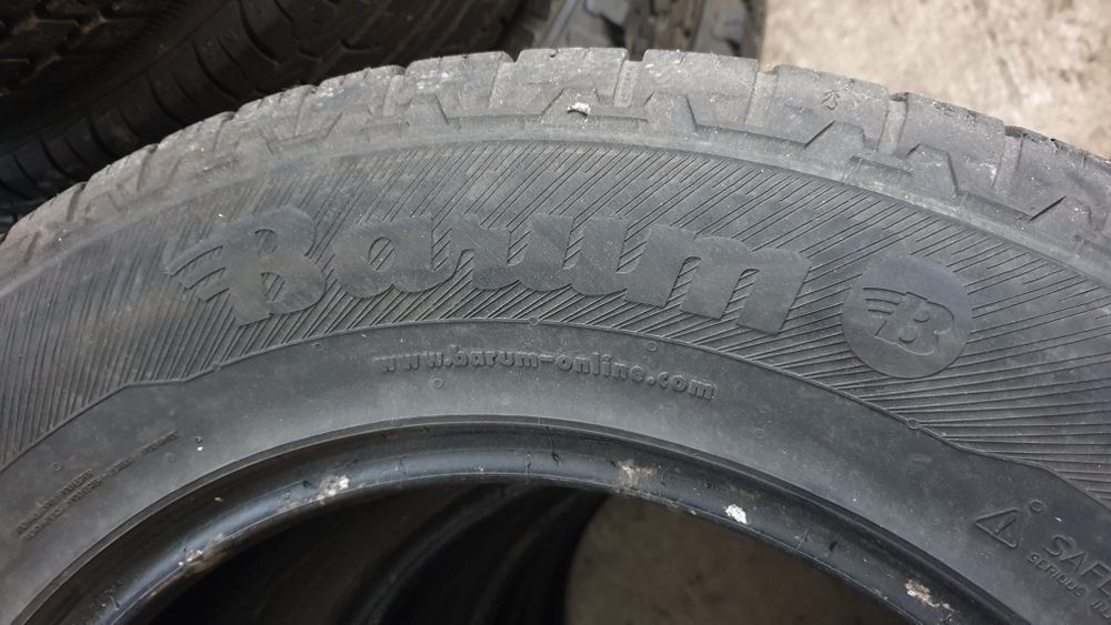 Гуми 235 65 17 барум