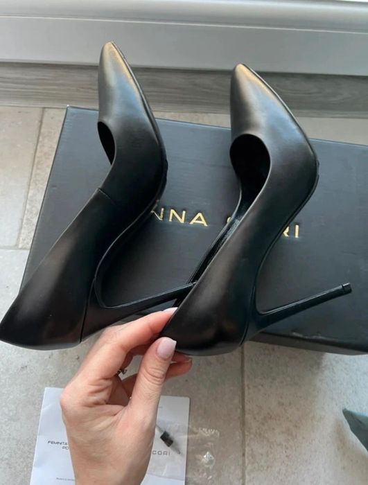 Pantofi stiletto de piele, Ana Cori