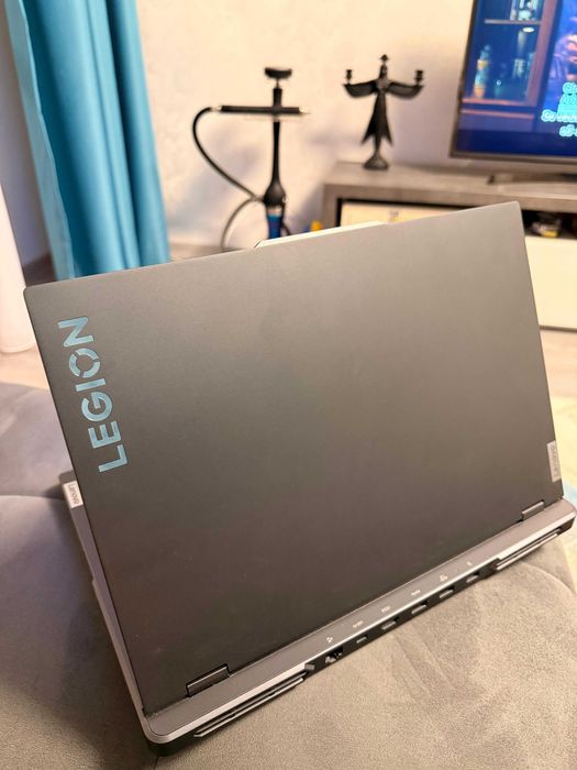 Lenovo Legion Pro 5 16ARX8 – laptop gaming