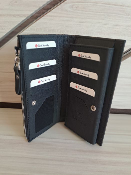 Мъжки  спортно- елегантен портфейл