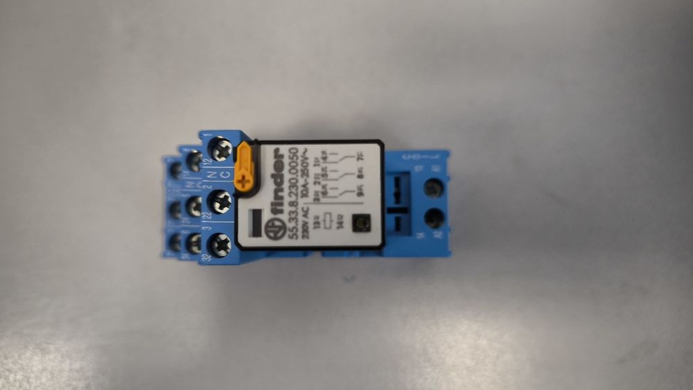 Реле промежуточное