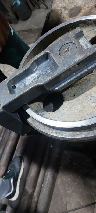 REPARAM ROTI   conducato  excavatoare . buldozere și planetare utilaje