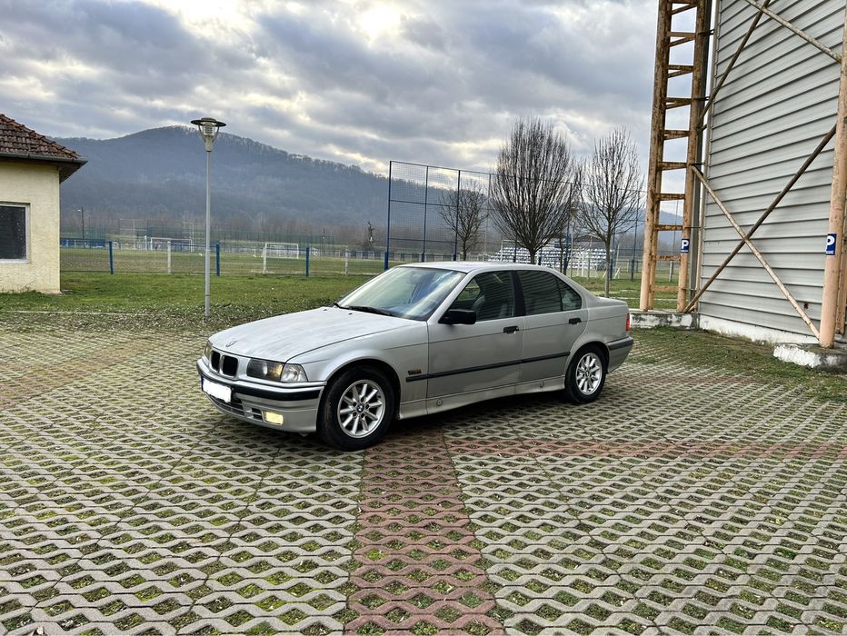 Vând BMW e36 318i GPL