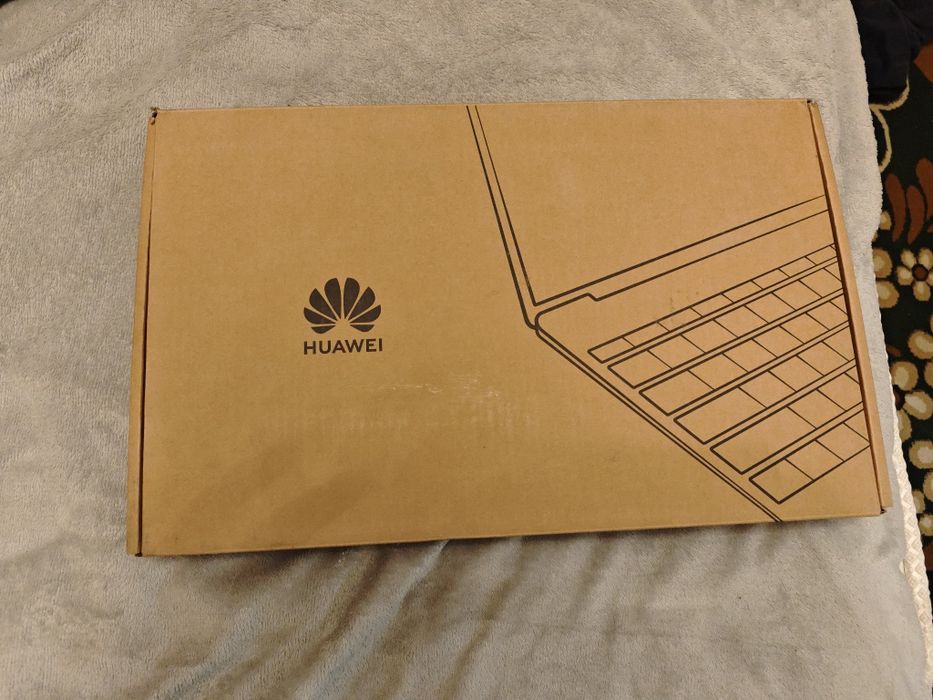 Huawei MateBook D16