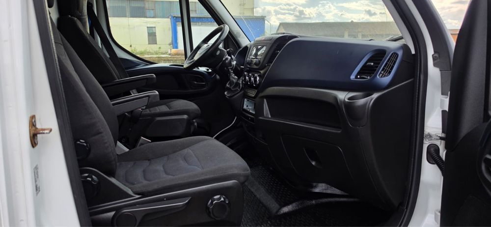 Iveco Daily 35c18 /35c15/50c15/50c18/Cat B 3500 kg 10 Europaleti