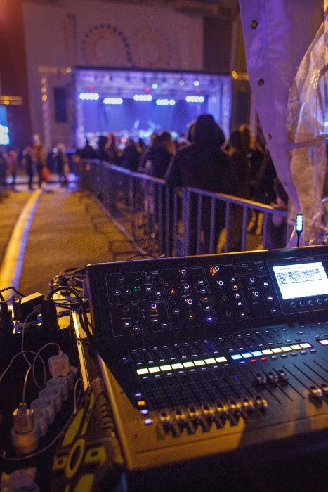 Scene mobile - Sunet - Lumini - ECRANE LED