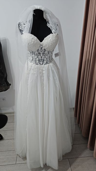 Vând rochie mireasa