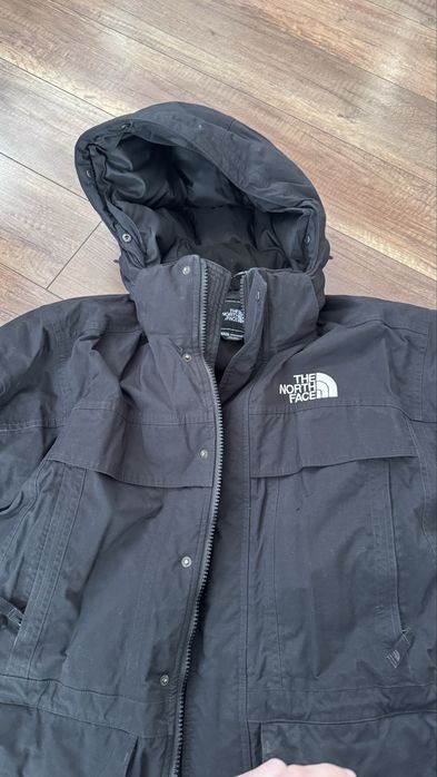 Зимно яке The North Face HYVENT