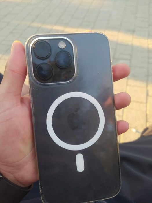 Прдам айфон 14 про макс