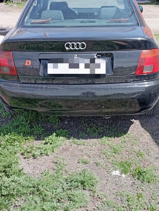 Audi A4, 1995 года