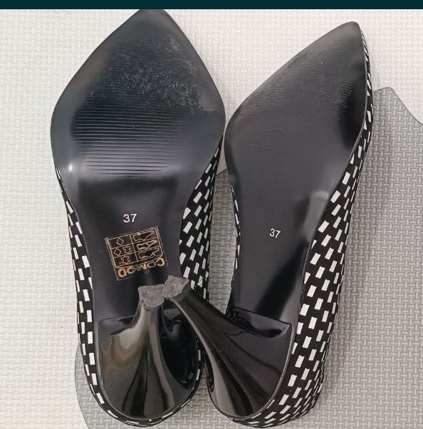 Pantofi dama Comod, piele, negru cu alb ,Nr 37 , branț 24 cm ,toc 9