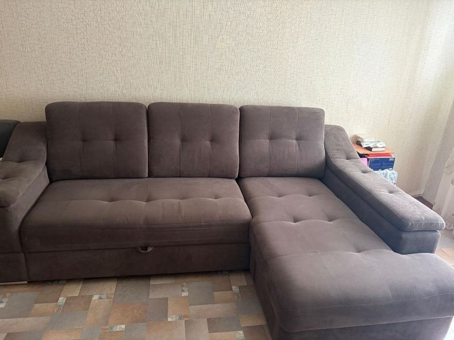 Продам диван в отличном состоянии