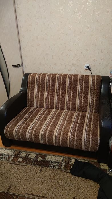 Отдам диваны (самовывоз)