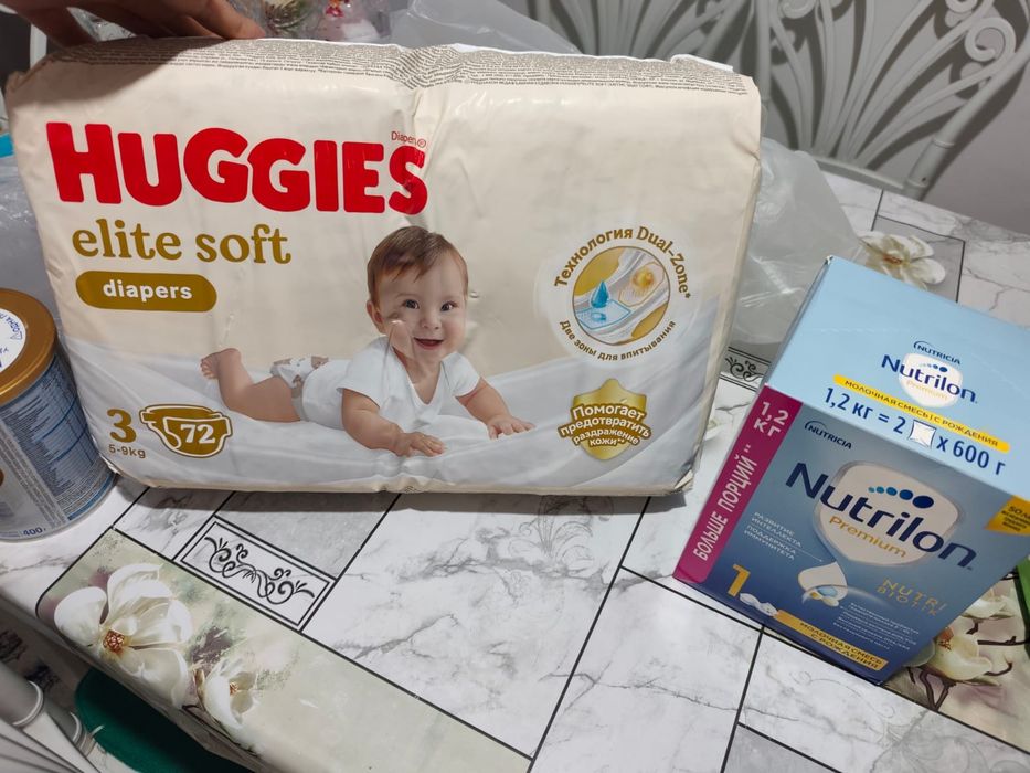 Подгузники Huggies elite soft 3