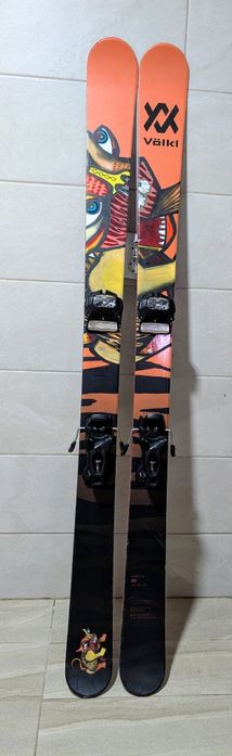 Schiuri Volkl Revolt 95 165cm Freeride Freestyle