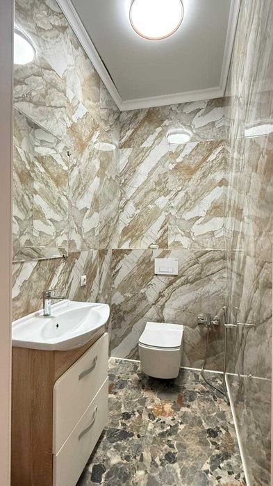 Продам  4х комнатную квартиру