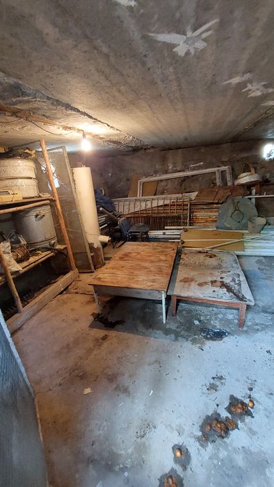 Nazarbeoda 10 sotix joy sotiladi