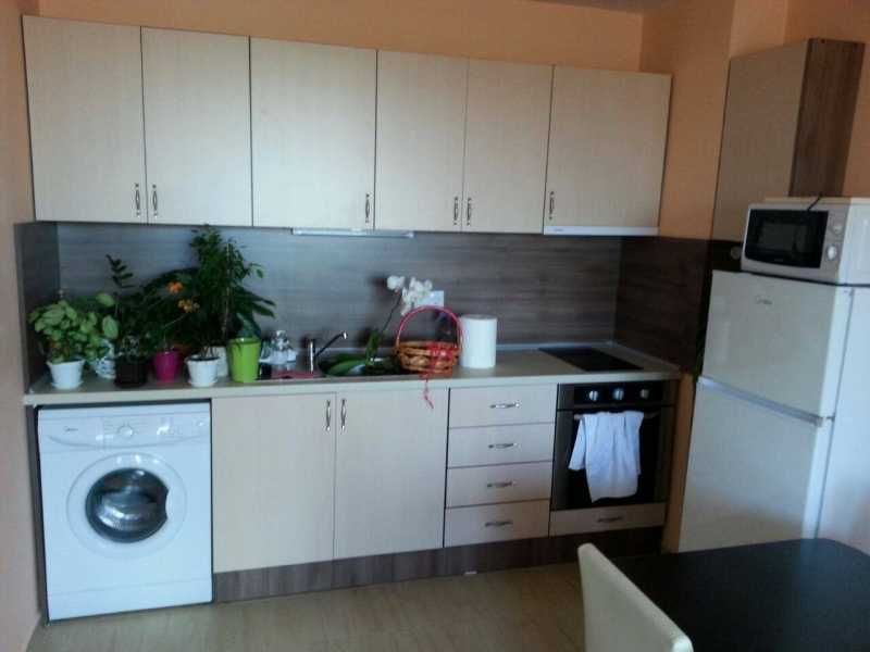 Дава се под наем Двустаен апартамент в София, Надежда 3 - 55 кв.м за 348.84 € - Снимка #3