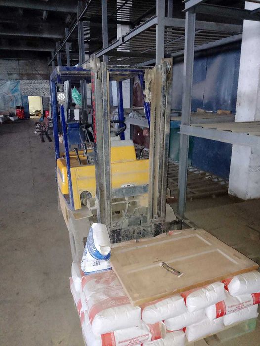 Погрузчик komatsu