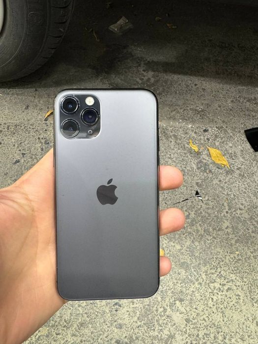IPhone 11 pro 350$
