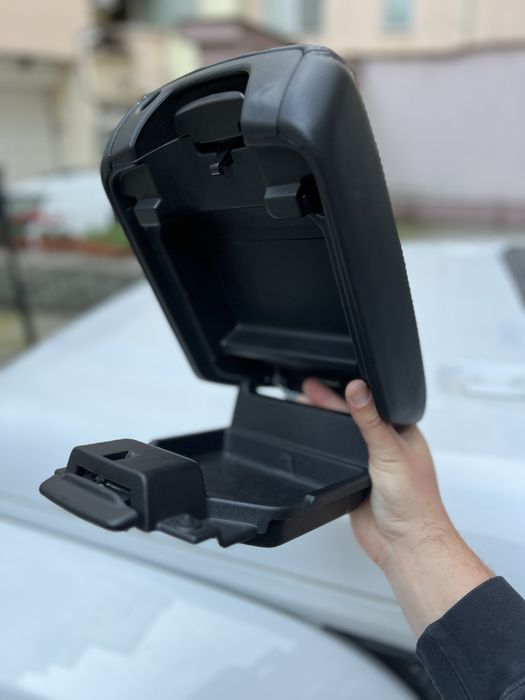 Части за Jeep Wrangler JL 2018-2025, решетка, стоп, мигач, барче и др.