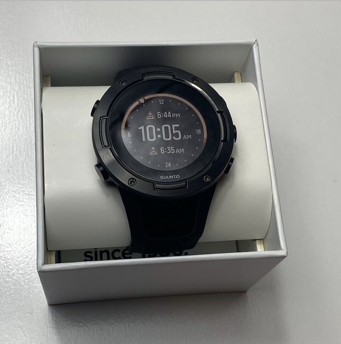Часовник с gps Suunto 5 All Black