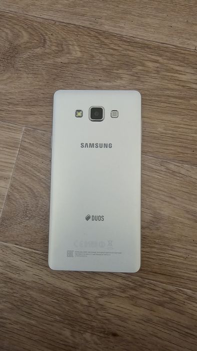 Samsung A7 с документами