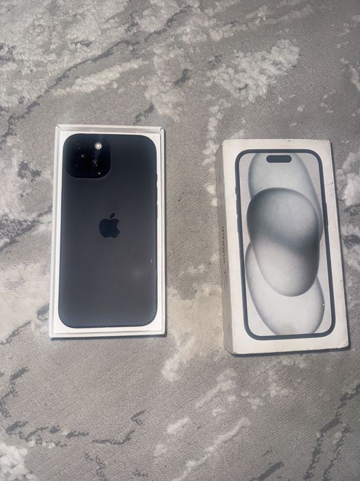 iPhone 15.