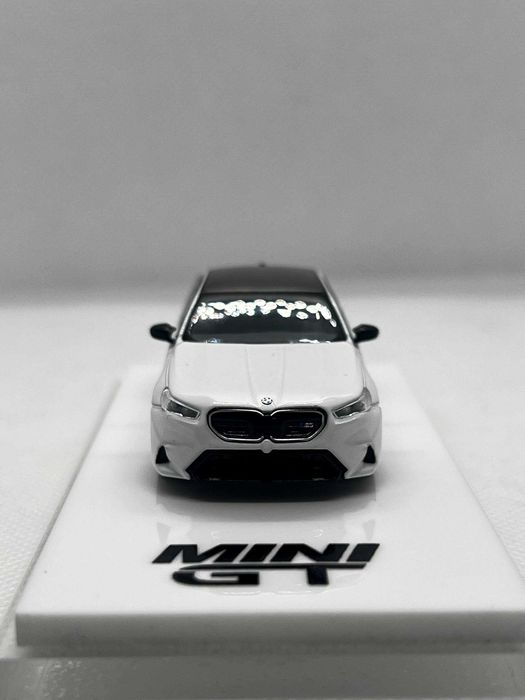 MINIGT | Hotwheels Хотвилс | BMW M5 G90
