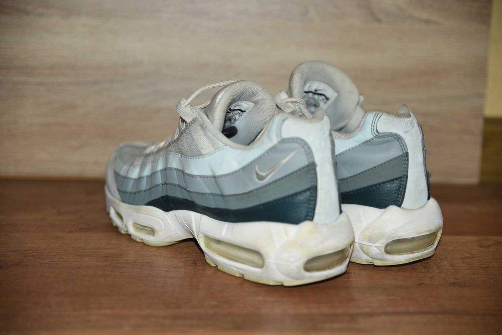 Nike Air Max 95,оригинални маратонки, номер 41