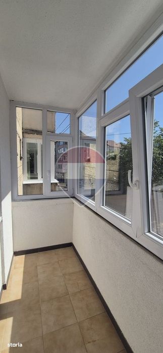 Garsonieră modernă | Centrală Piatra-Neamț | Mobilată complet