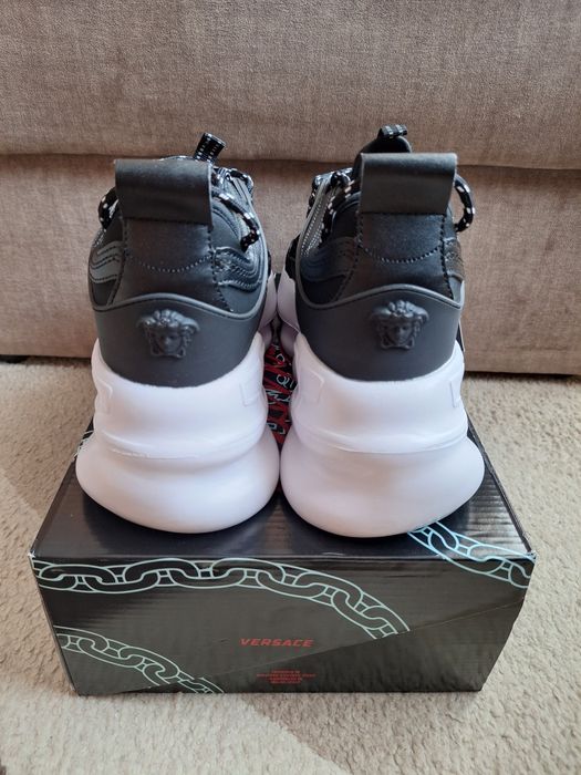 Papuci Versace Chain Reaction 43 Negrii Talpă Albă