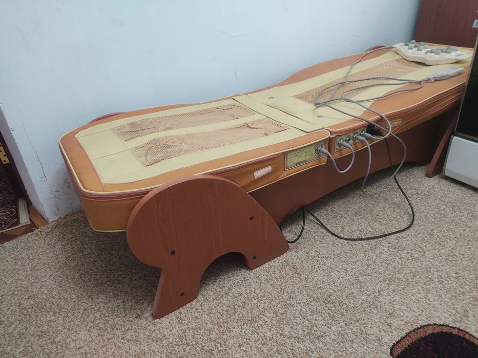 Массажная кровать