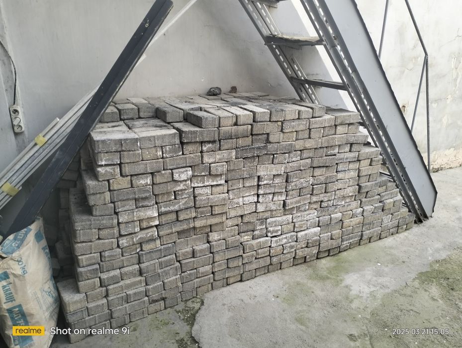 Брусчатка серого цвета