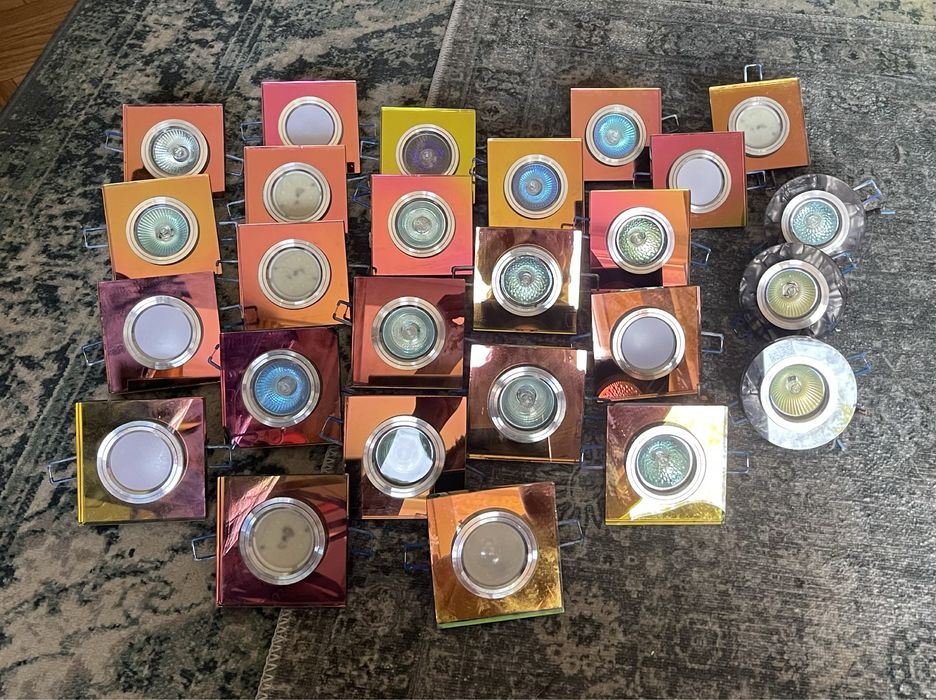 Споты б/у 26 штук