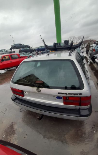 Piese Volkswagen VW Passat 1996 1.9 TD MT (75 hp)