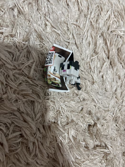 Фигурки из Kinder Joy Маинкафт