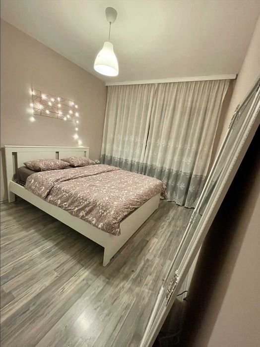 Дава се под наем Тристаен апартамент в София, Зона Б-19 - 100 кв.м за 850 € - Снимка #4